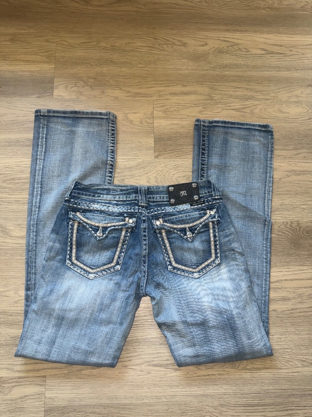 Miss Me Jeans Size 29 Bootcut Y2K Embellished Flap Pocket Low Rise Western Denim